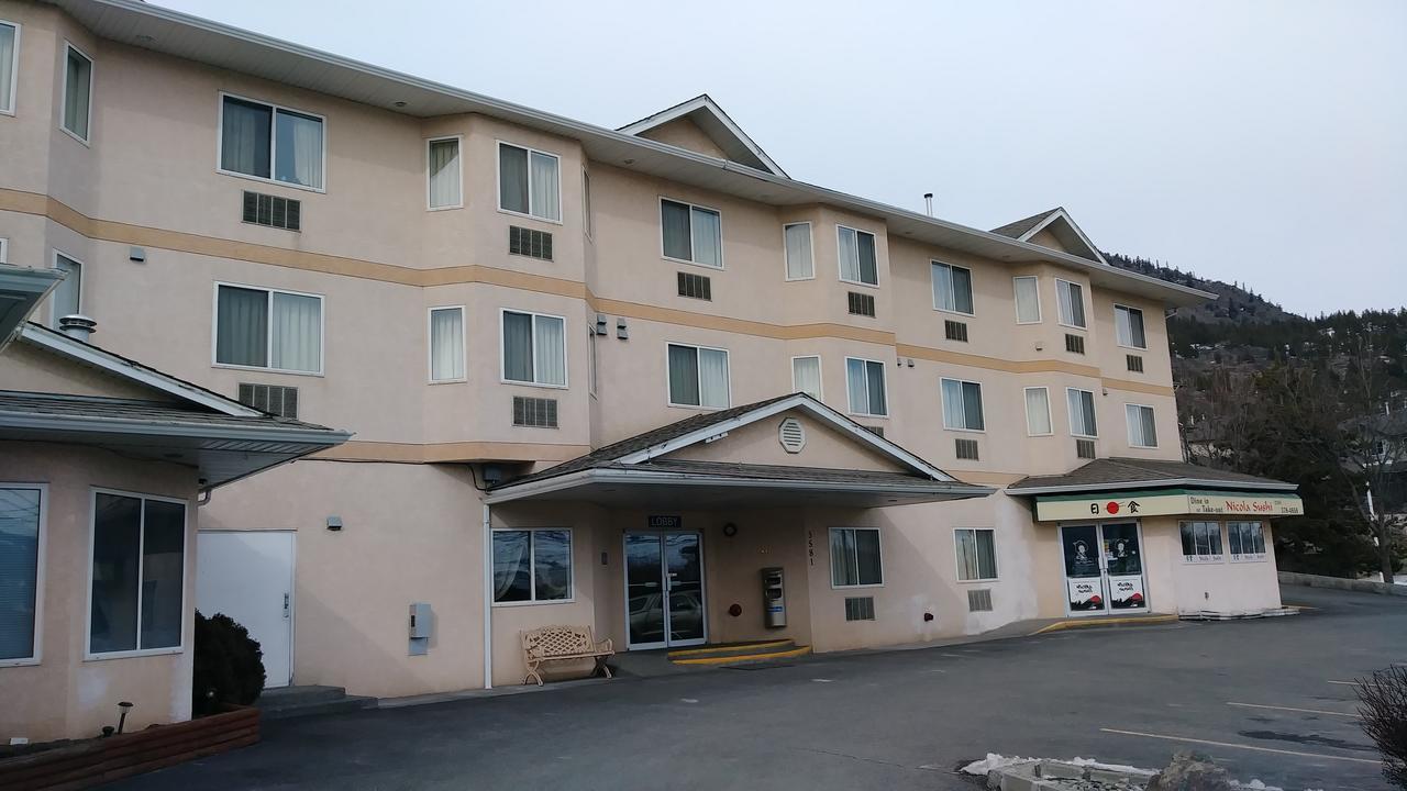 George Mountain View Hotel & Resto Merritt Bagian luar foto