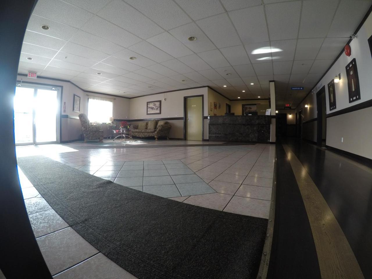 George Mountain View Hotel & Resto Merritt Bagian luar foto